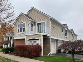 56626 Chesapeake Trail, Shelby Twp, MI 48316