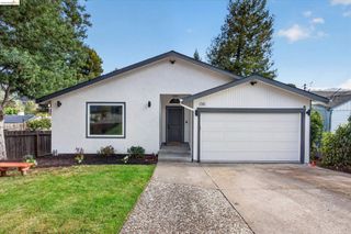 7924 Greenly Dr, Oakland, CA 94605