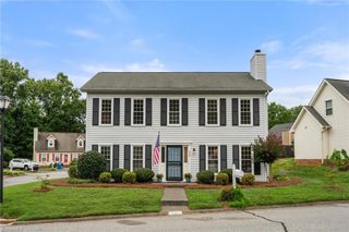 336 Brookside Court, Kernersville, NC 27284