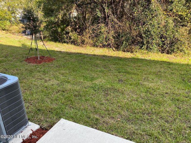7925 ECHO SPRINGS Road, Jacksonville, FL 32256