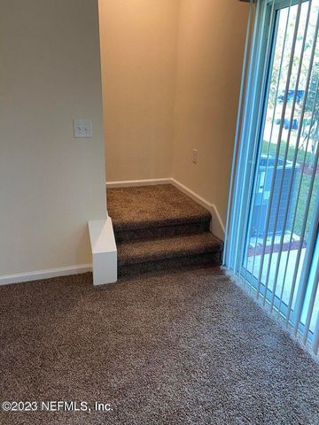 7925 ECHO SPRINGS Road, Jacksonville, FL 32256