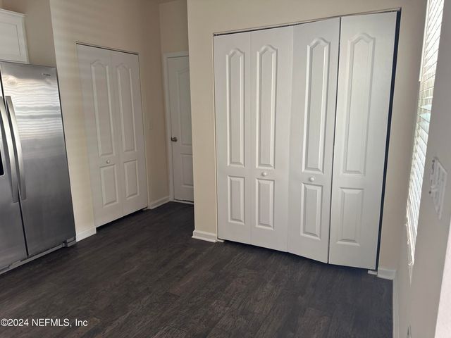 7925 ECHO SPRINGS Road, Jacksonville, FL 32256