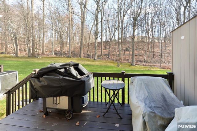 44 Peach Hill Court, Ramsey, NJ 07446