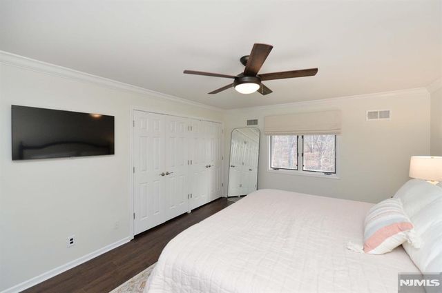 44 Peach Hill Court, Ramsey, NJ 07446