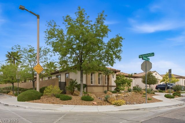 1947 Grovespring Street, Las Vegas, NV 89135