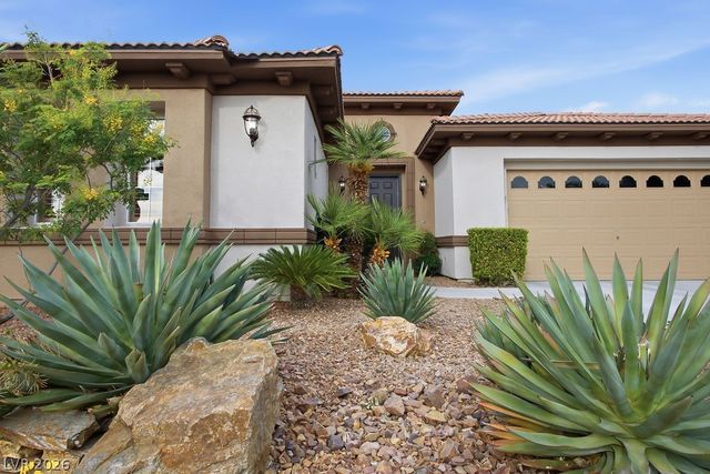 1947 Grovespring Street, Las Vegas, NV 89135