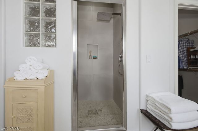 1947 Grovespring Street, Las Vegas, NV 89135