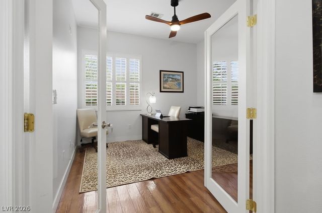 1947 Grovespring Street, Las Vegas, NV 89135