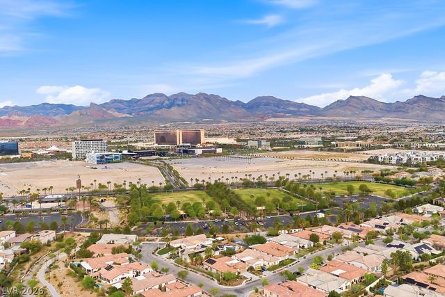 1947 Grovespring Street, Las Vegas, NV 89135