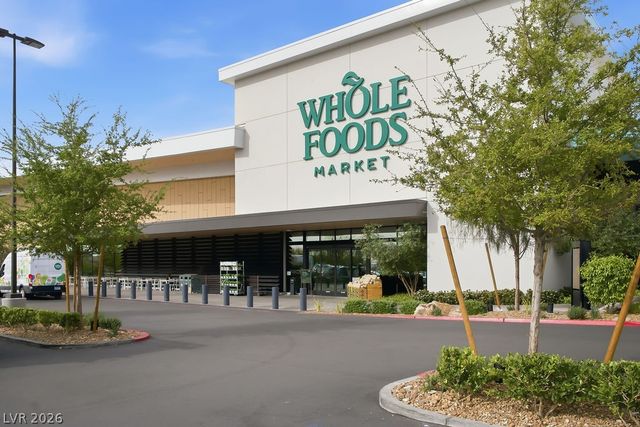 1947 Grovespring Street, Las Vegas, NV 89135