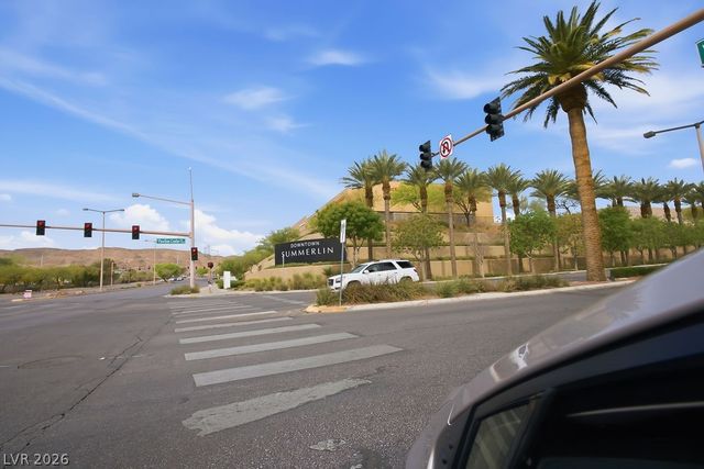 1947 Grovespring Street, Las Vegas, NV 89135