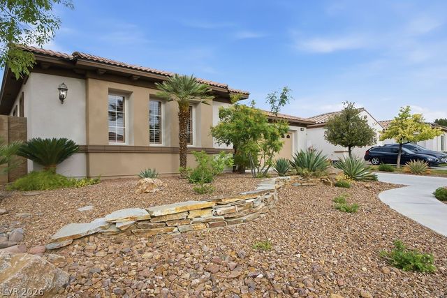 1947 Grovespring Street, Las Vegas, NV 89135