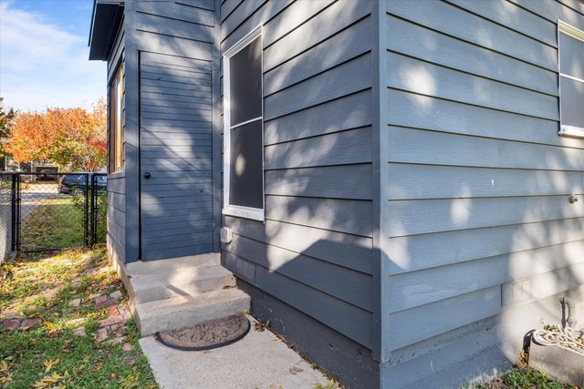 4101 Lovell Avenue, Fort Worth, TX 76107