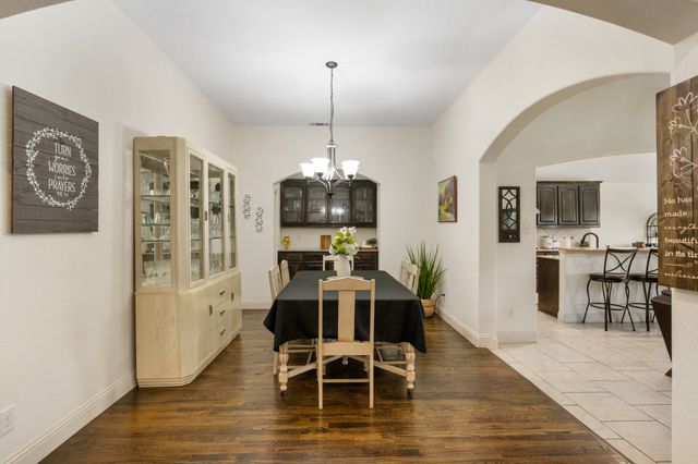 1688 Pecos Court, Burleson, TX 76028