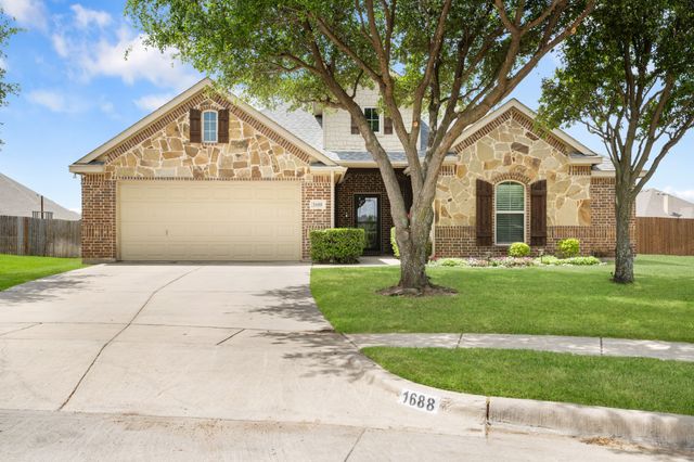 1688 Pecos Court, Burleson, TX 76028