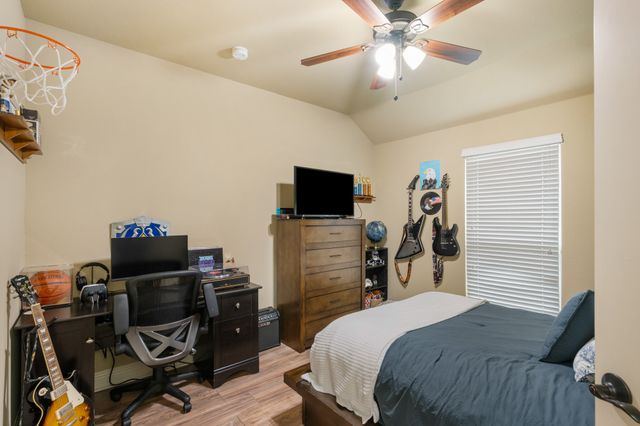 1688 Pecos Court, Burleson, TX 76028