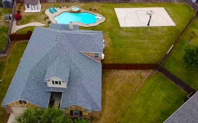 1688 Pecos Court, Burleson, TX 76028