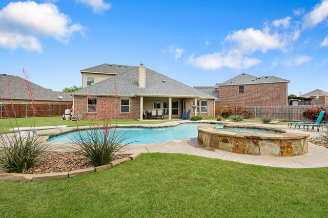 1688 Pecos Court, Burleson, TX 76028