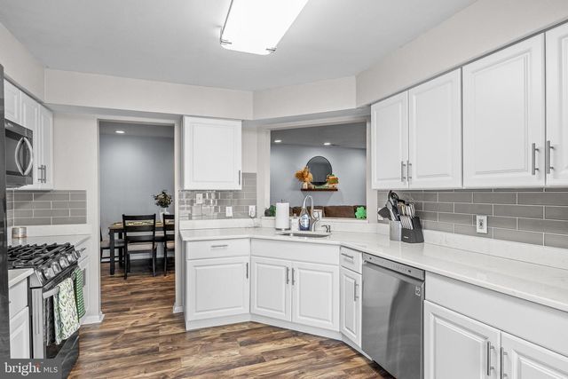 2901 YARMOUTH LN, Mount Laurel, NJ 08054