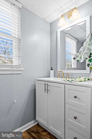 2901 YARMOUTH LN, Mount Laurel, NJ 08054