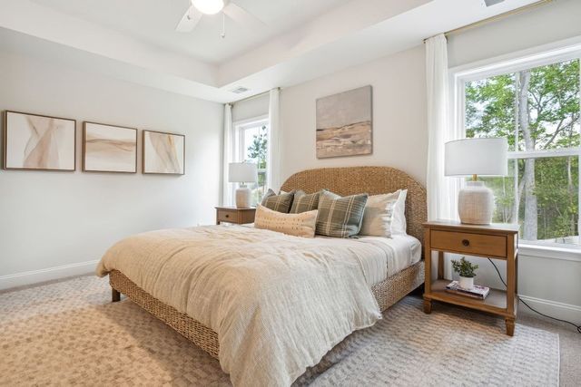 1417 Charles Dr, Chapel Hill, TN 37034