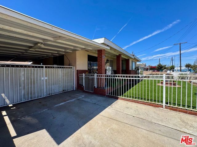 24417 Broad Avenue, Los Angeles, CA 90744