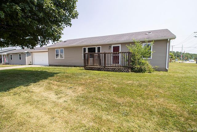 825 Rockshire Court, Gas City, IN 46933