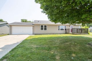 825 Rockshire Court, Gas City, IN 46933