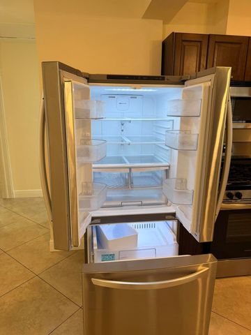 2018 NE 14th Court 2018, Fort Lauderdale, FL 33304