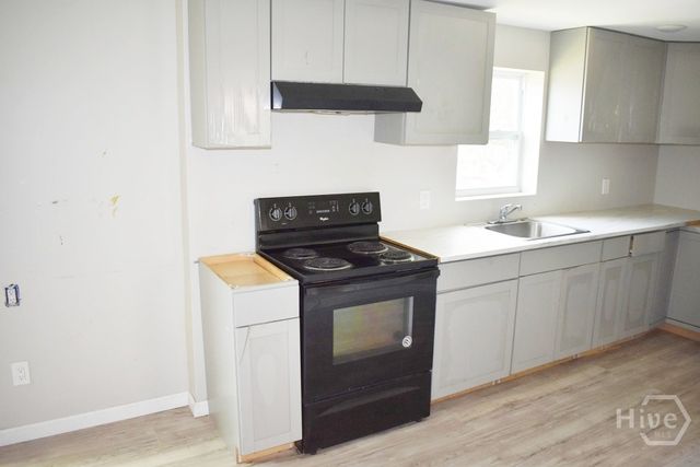 1025 Elliott Avenue, Savannah, GA 31415