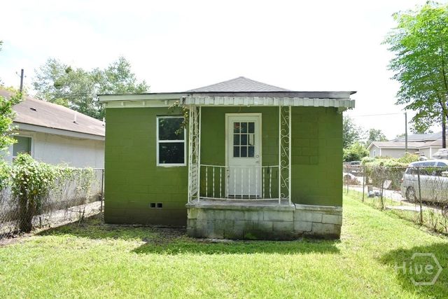 1025 Elliott Avenue, Savannah, GA 31415