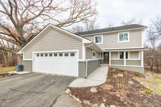 4080 Fairlane Drive, Bloomfield Hills, MI 48301