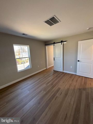 129 EVANS ST, Manassas Park, VA 20111