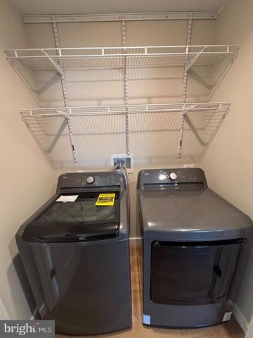 129 EVANS ST, Manassas Park, VA 20111