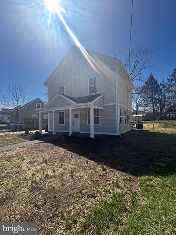 129 EVANS ST, Manassas Park, VA 20111