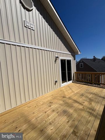 129 EVANS ST, Manassas Park, VA 20111