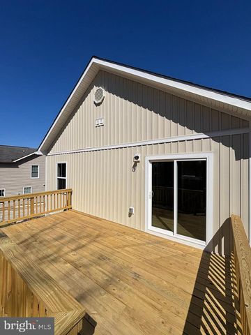 129 EVANS ST, Manassas Park, VA 20111