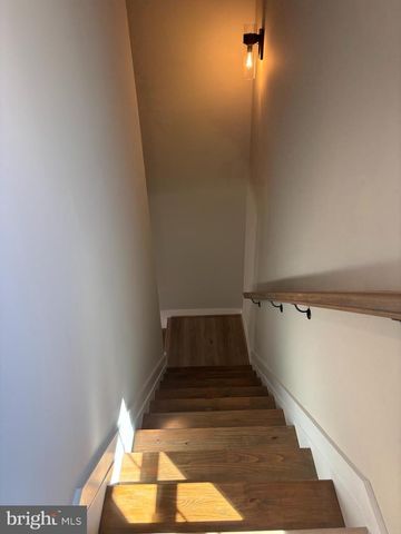 129 EVANS ST, Manassas Park, VA 20111