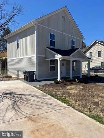 129 EVANS ST, Manassas Park, VA 20111