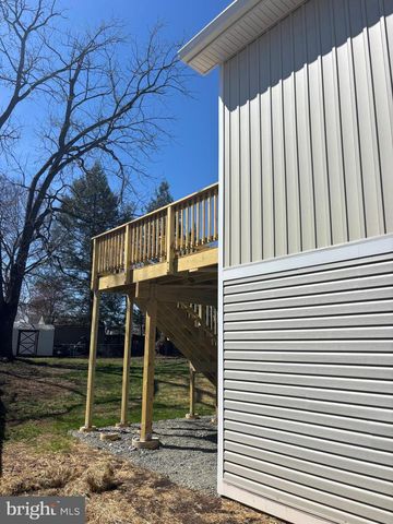 129 EVANS ST, Manassas Park, VA 20111