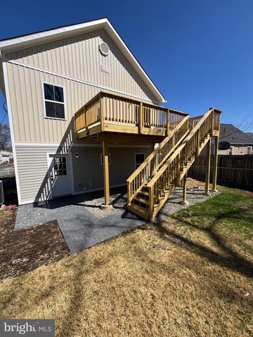 129 EVANS ST, Manassas Park, VA 20111
