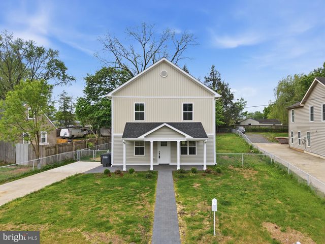 129 EVANS ST, Manassas Park, VA 20111