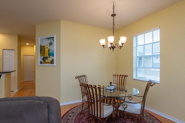 1600 SE SHEFFIELD Terrace 201, Stuart, FL 34994