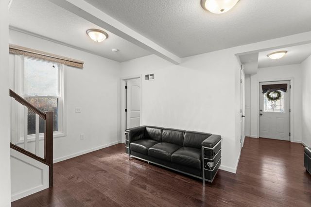 602 Edmund Avenue, Saint Paul, MN 55103