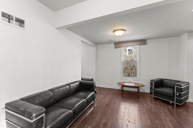 602 Edmund Avenue, Saint Paul, MN 55103