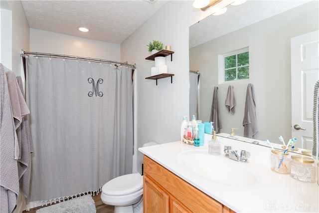 1680 Wimbledon Drive, Fairborn, OH 45324