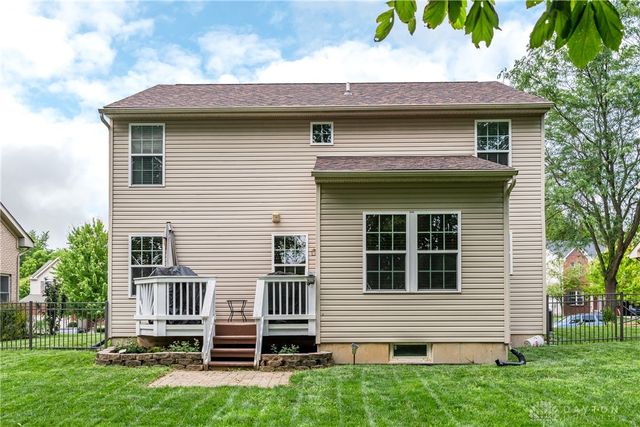 1680 Wimbledon Drive, Fairborn, OH 45324