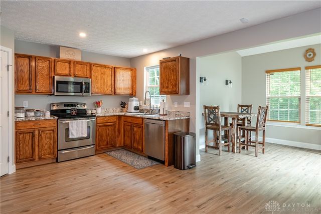 1680 Wimbledon Drive, Fairborn, OH 45324