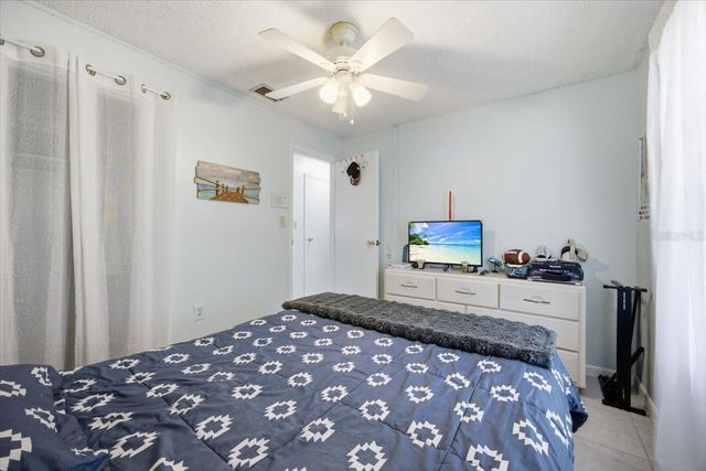 2266 LAKE LIZZIE COURT, St Cloud, FL 34771