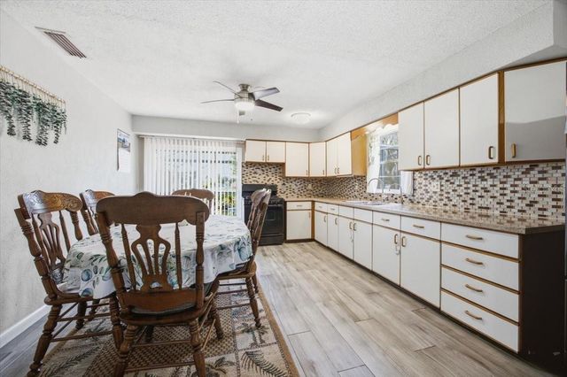 2266 LAKE LIZZIE COURT, St Cloud, FL 34771